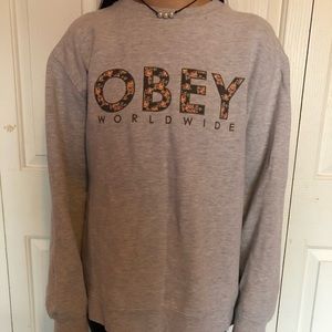 OBEY gray crewneck sweatshirt with